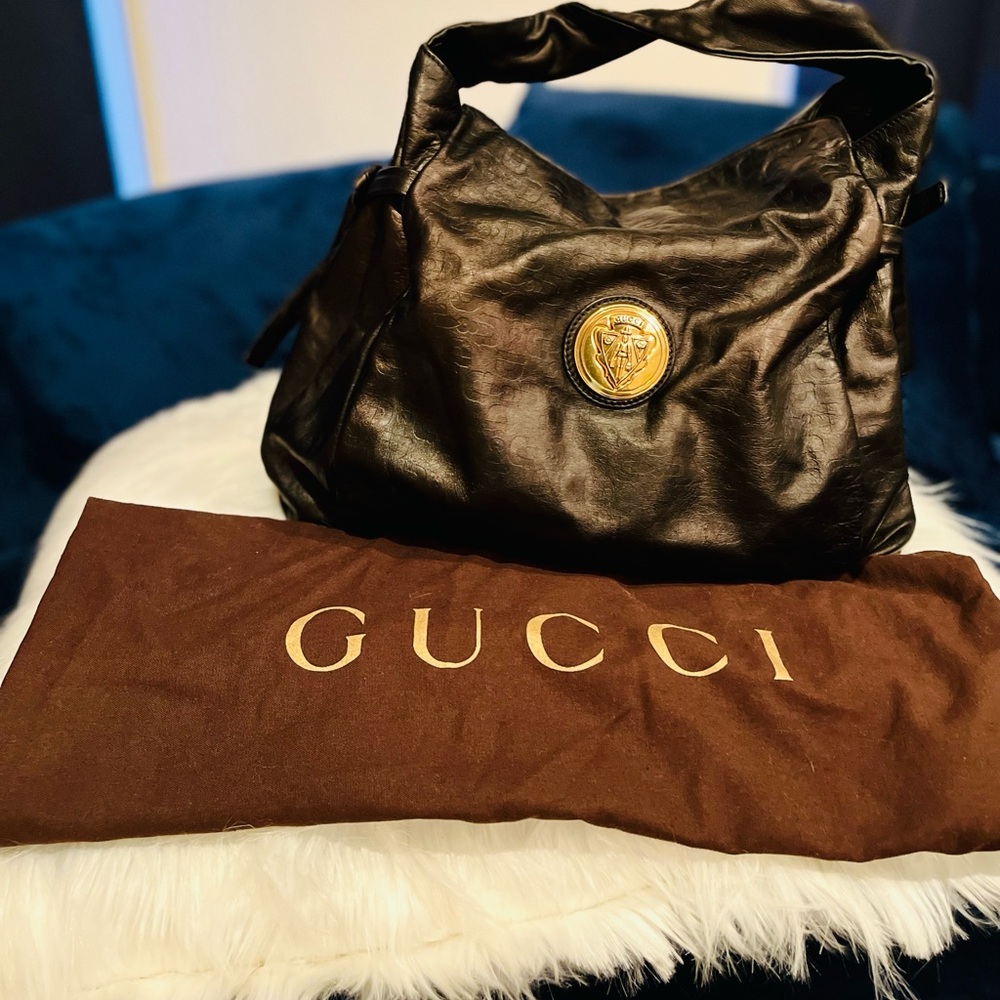 Beautiful Gucci hobo bag. Fairly used and well loved. With dust bag.